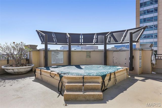 4909 Laclede Avenue 1104, St Louis, MO 63108