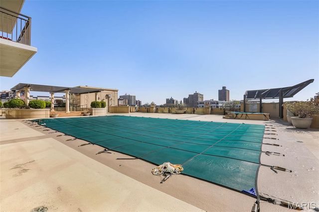 4909 Laclede Avenue 1104, St Louis, MO 63108