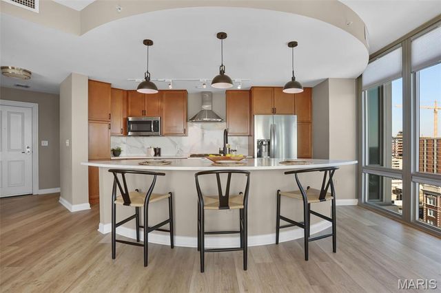 4909 Laclede Avenue 1104, St Louis, MO 63108