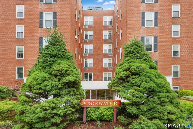7 4th Street 3C, Stamford, CT 06905