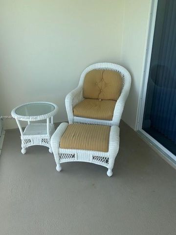 350 Beach Rd 204, Tequesta, FL 33469