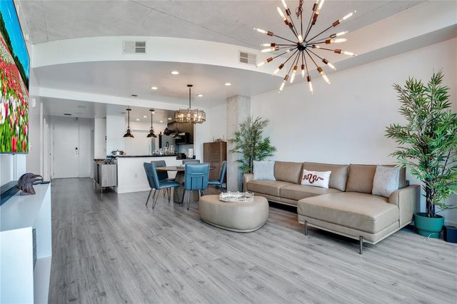 525 E JACKSON STREET 604, Orlando, FL 32801