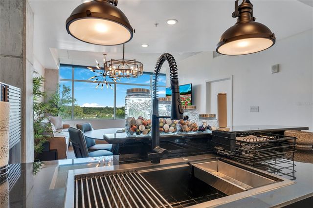 525 E JACKSON STREET 604, Orlando, FL 32801