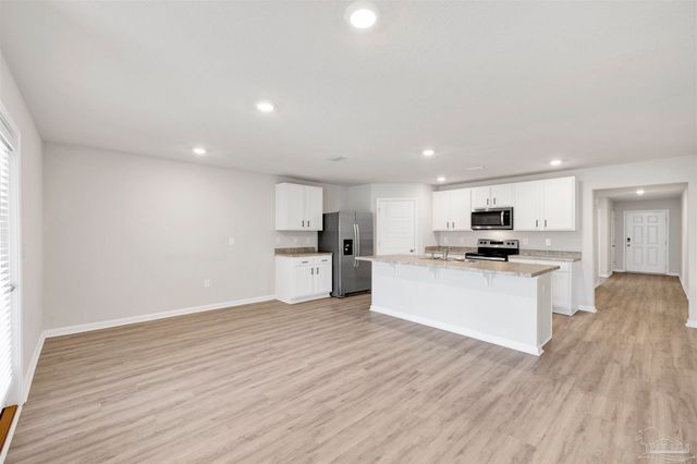 5964 Laurel Oak Dr, Pensacola, FL 32526