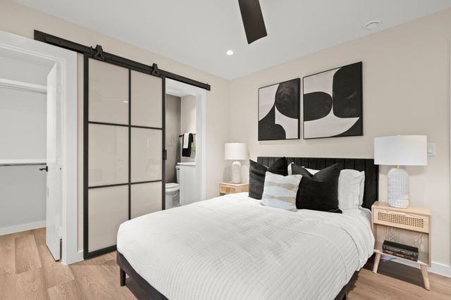 3704 Munson ST 1, Austin, TX 78721