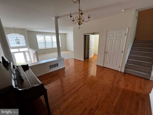 244 S AZALEA CT, Glen Mills, PA 19342