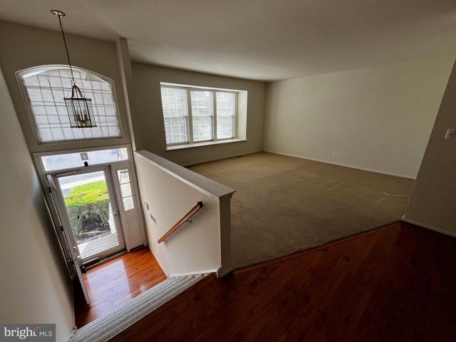 244 S AZALEA CT, Glen Mills, PA 19342