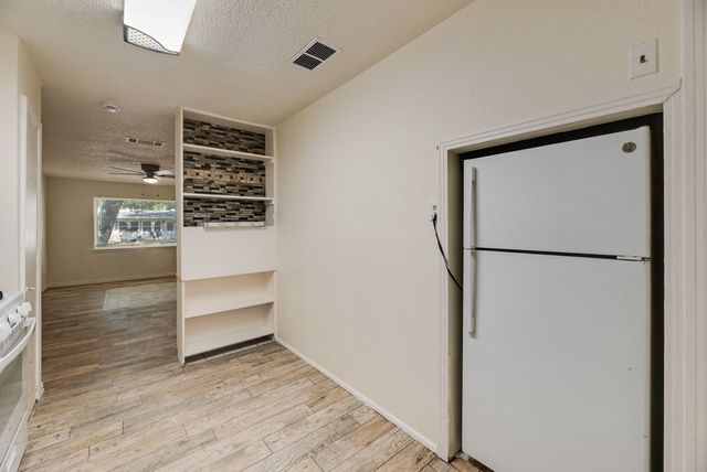 2212 David Drive 2214, Fort Worth, TX 76111