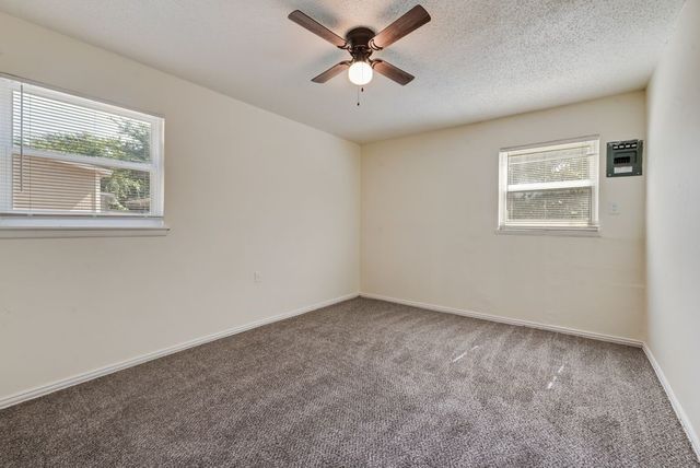 2212 David Drive 2214, Fort Worth, TX 76111
