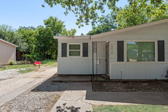 2212 David Drive 2214, Fort Worth, TX 76111