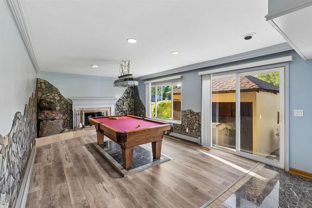 28697 South River Road, Harrison Twp, MI 48045