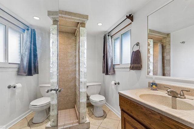 28697 South River Road, Harrison Twp, MI 48045