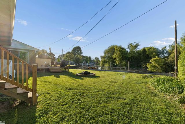 28697 South River Road, Harrison Twp, MI 48045