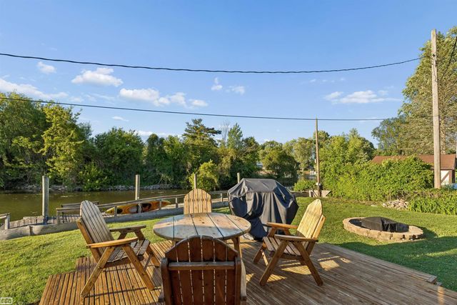 28697 South River Road, Harrison Twp, MI 48045