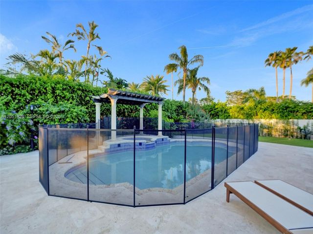 12401 SW 77th Street 12401, Miami, FL 33183