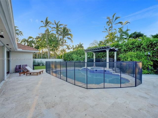 12401 SW 77th Street 12401, Miami, FL 33183