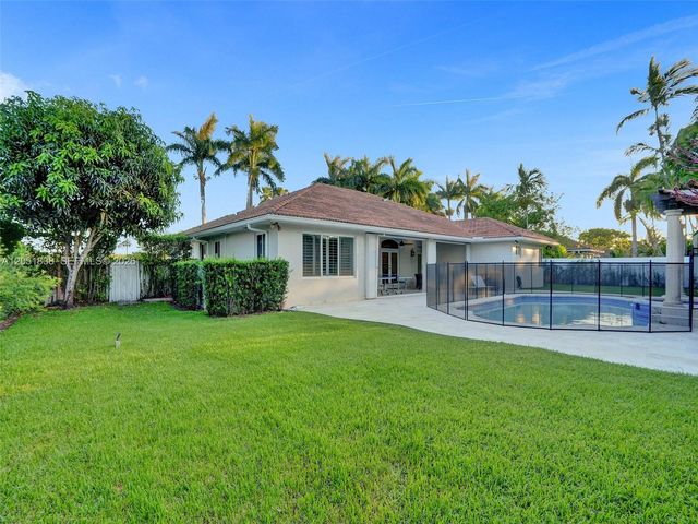 12401 SW 77th Street 12401, Miami, FL 33183