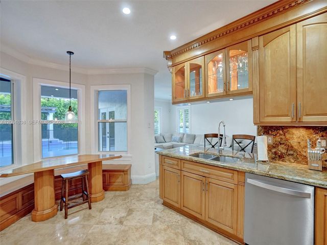 12401 SW 77th Street 12401, Miami, FL 33183