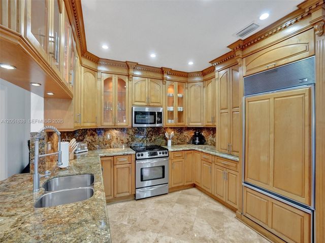 12401 SW 77th Street 12401, Miami, FL 33183