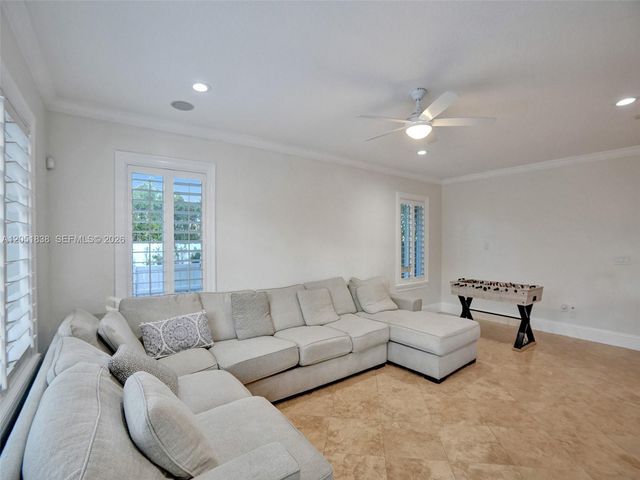 12401 SW 77th Street 12401, Miami, FL 33183