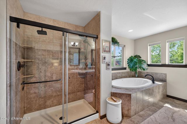 2652 W RENOIR DR, Coeur D'alene, ID 83815