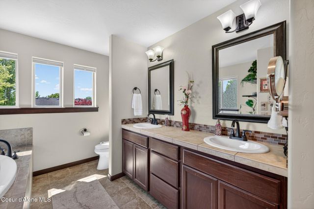 2652 W RENOIR DR, Coeur D'alene, ID 83815