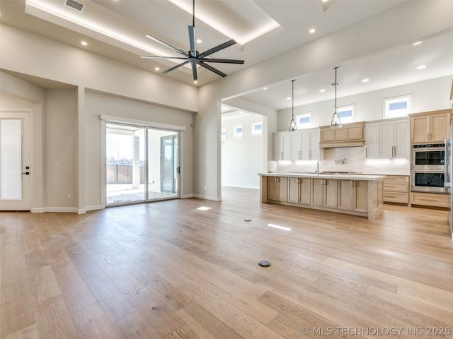 11909 S Vandalia Avenue, Tulsa, OK 74137