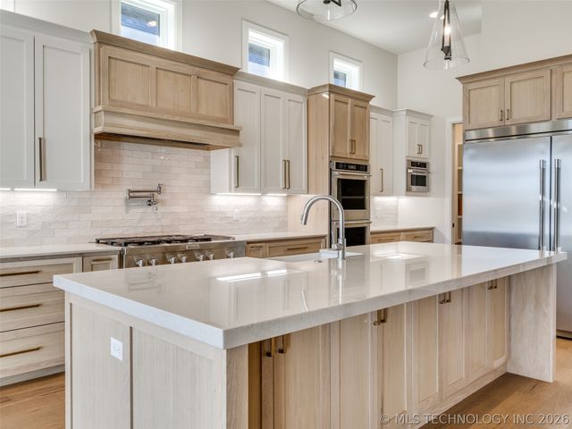 11909 S Vandalia Avenue, Tulsa, OK 74137