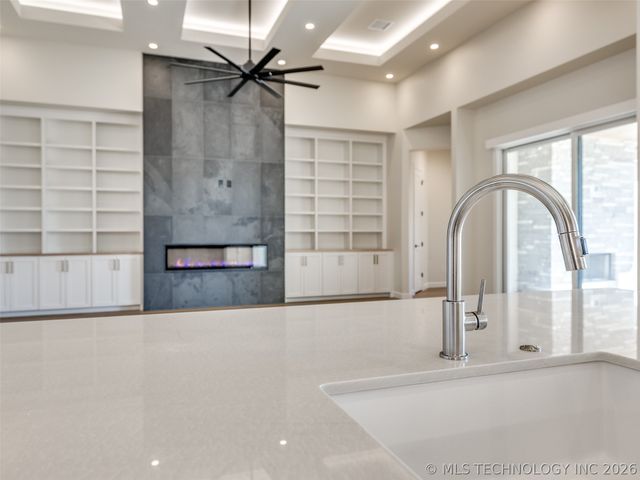 11909 S Vandalia Avenue, Tulsa, OK 74137