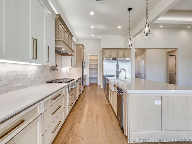 11909 S Vandalia Avenue, Tulsa, OK 74137