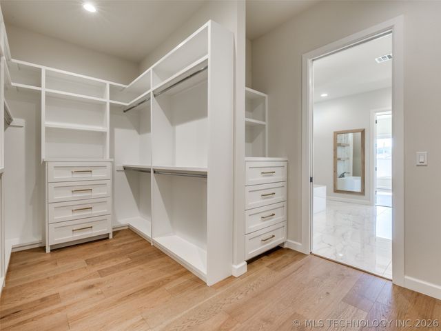 11909 S Vandalia Avenue, Tulsa, OK 74137
