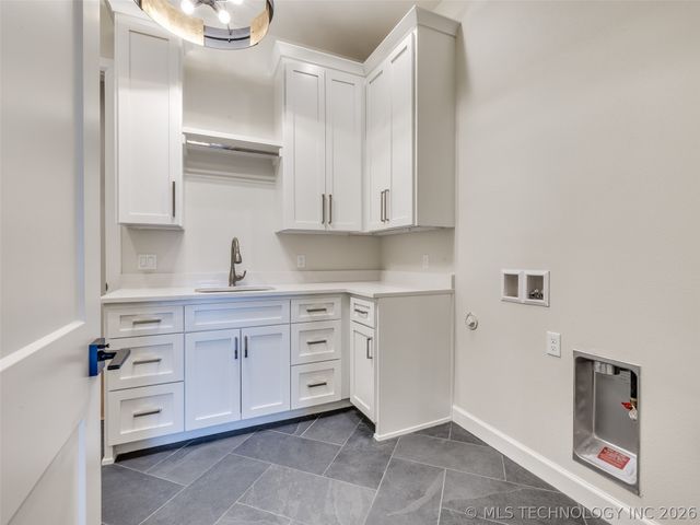 11909 S Vandalia Avenue, Tulsa, OK 74137