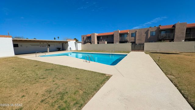 6539 E Golf Links Road, Tucson, AZ 85730