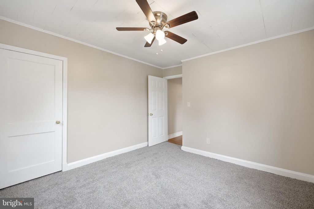 Image 14 of property listing at 9637 MASON AVE, Parkville, MD 21234