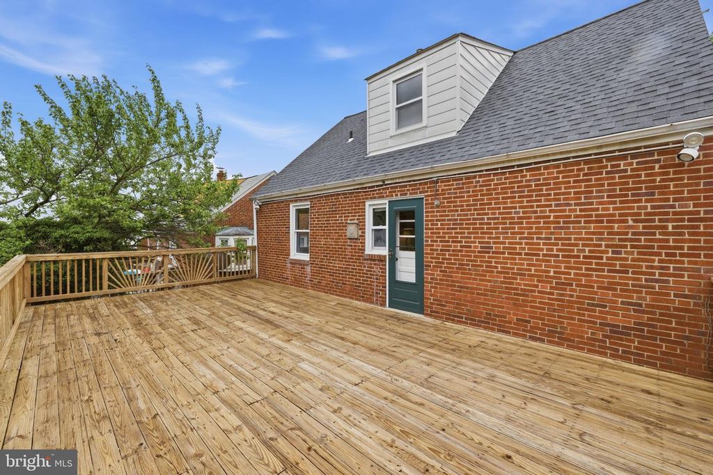 Image 28 of property listing at 9637 MASON AVE, Parkville, MD 21234