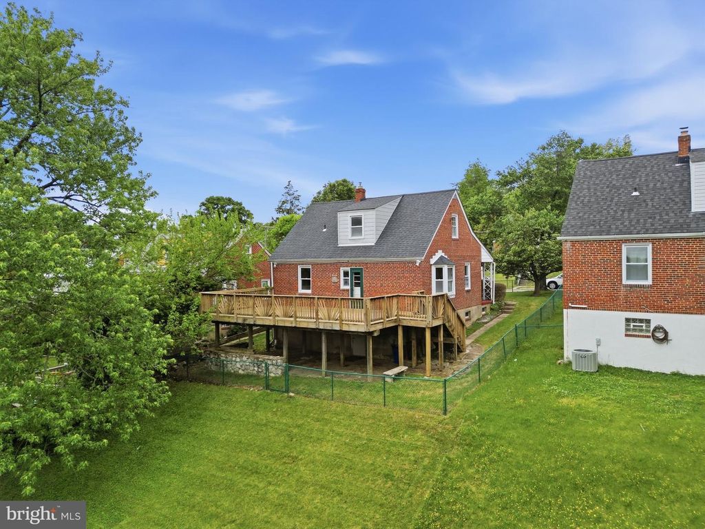 Image 31 of property listing at 9637 MASON AVE, Parkville, MD 21234