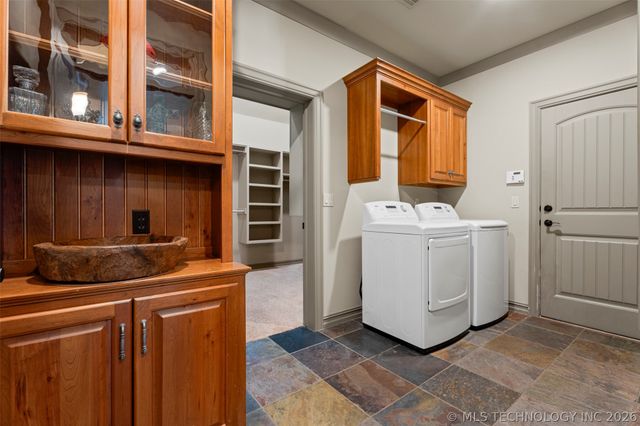 9114 N 100th Street E, Owasso, OK 74055