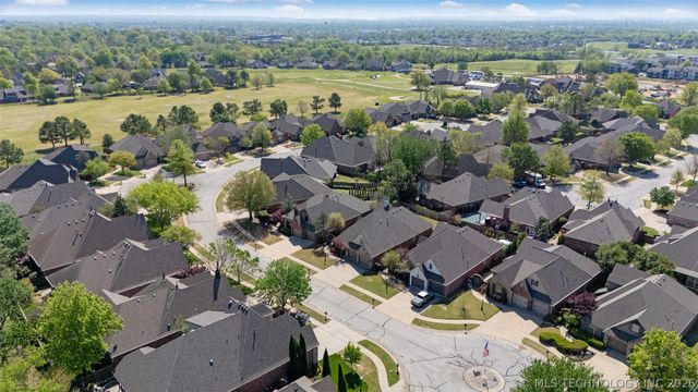 9114 N 100th Street E, Owasso, OK 74055