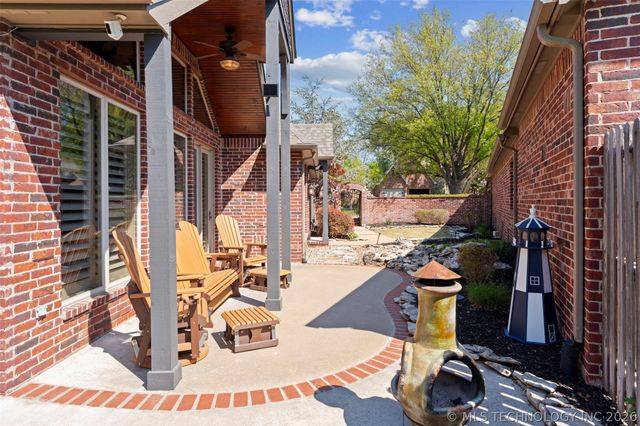 9114 N 100th Street E, Owasso, OK 74055