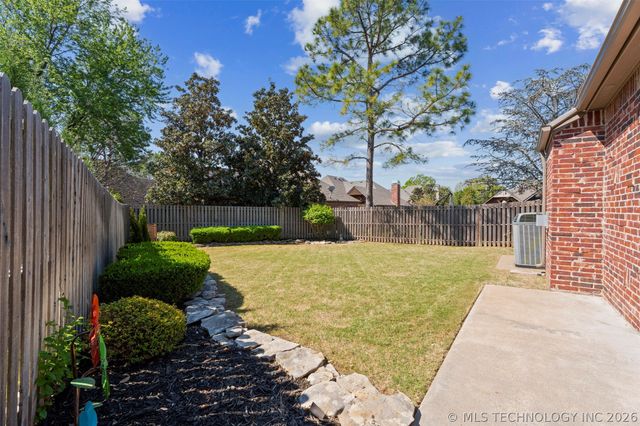 9114 N 100th Street E, Owasso, OK 74055