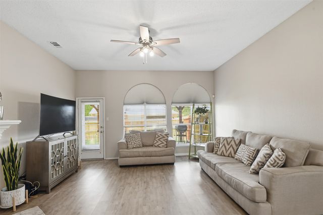 812 Patricia Drive, Allen, TX 75002