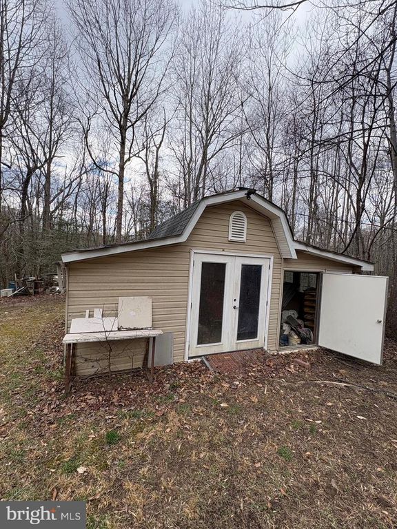 Image 17 of property listing at 12455 HELEN FOWLERS PL, Hughesville, MD 20637