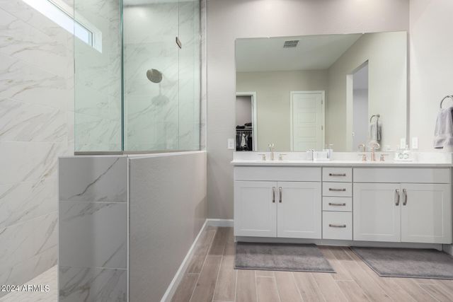 10472 W Adam Avenue, Peoria, AZ 85382
