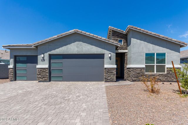 10472 W Adam Avenue, Peoria, AZ 85382