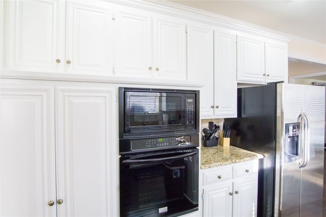 2308 Ox Bow Court, Arlington, TX 76006
