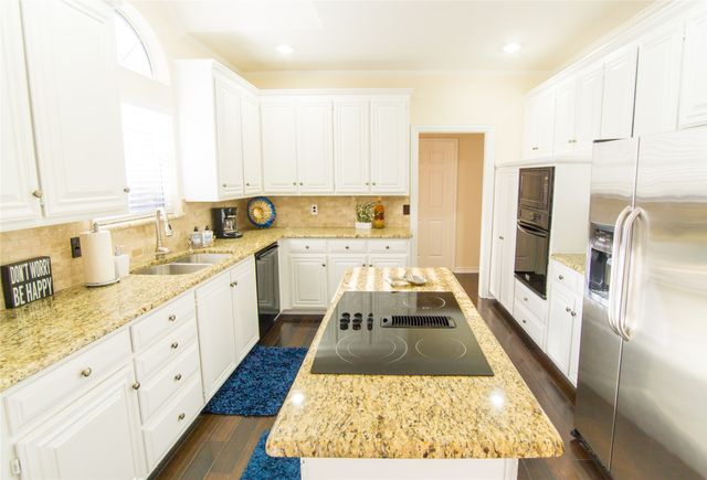 2308 Ox Bow Court, Arlington, TX 76006
