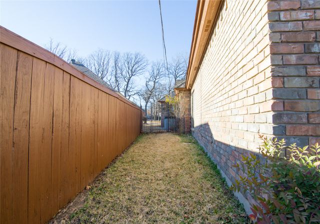 2308 Ox Bow Court, Arlington, TX 76006