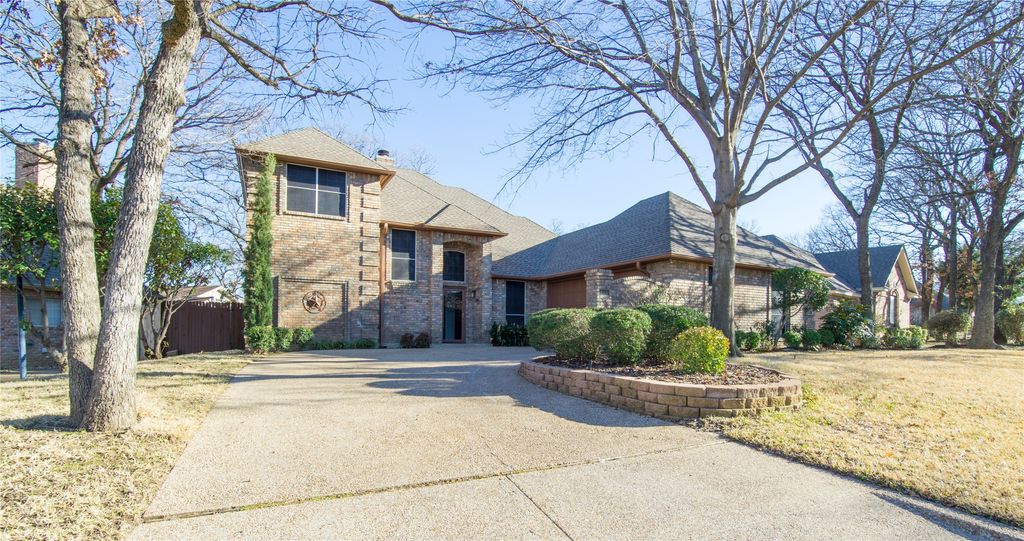 2308 Ox Bow Court, Arlington, TX 76006