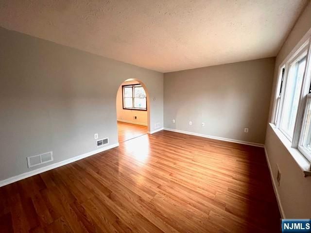 161 Dawson Avenue, Clifton, NJ 07012