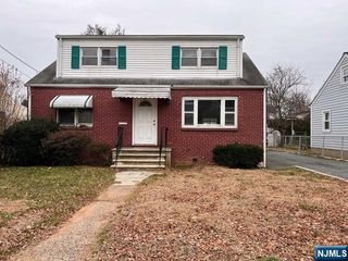 161 Dawson Avenue, Clifton, NJ 07012